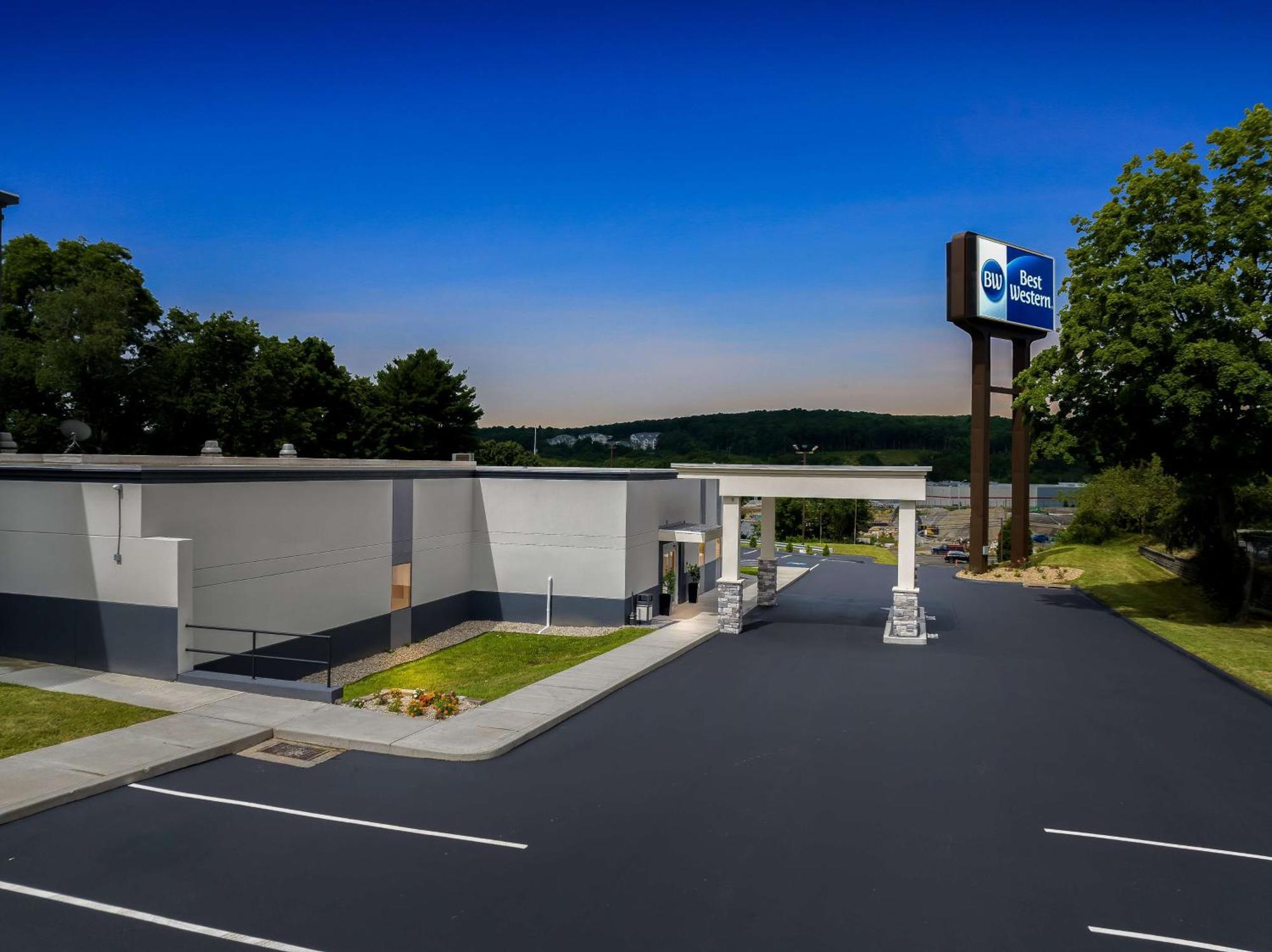 Best Western Niantic - New London, Mystic Area Buitenkant foto
