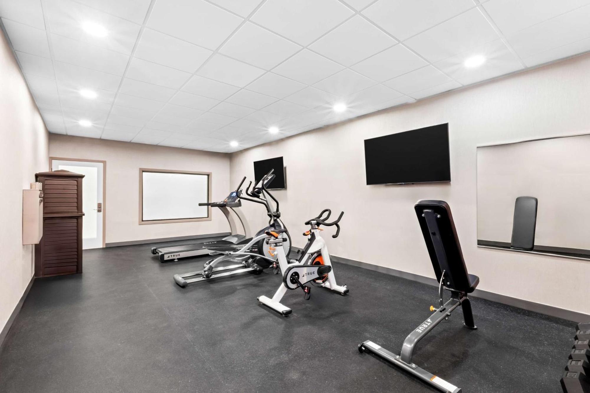 Best Western Niantic - New London, Mystic Area Buitenkant foto