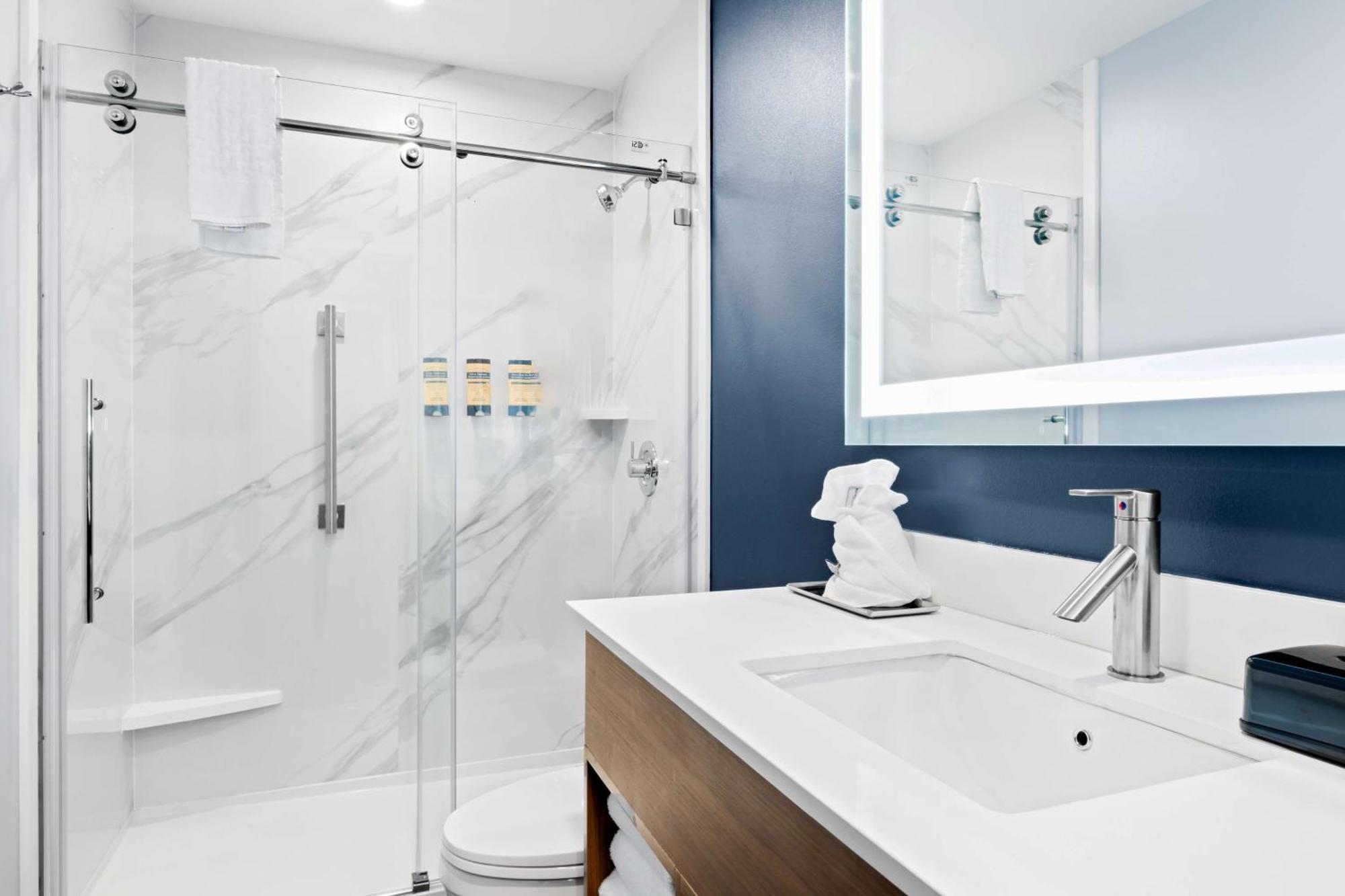 Best Western Niantic - New London, Mystic Area Buitenkant foto