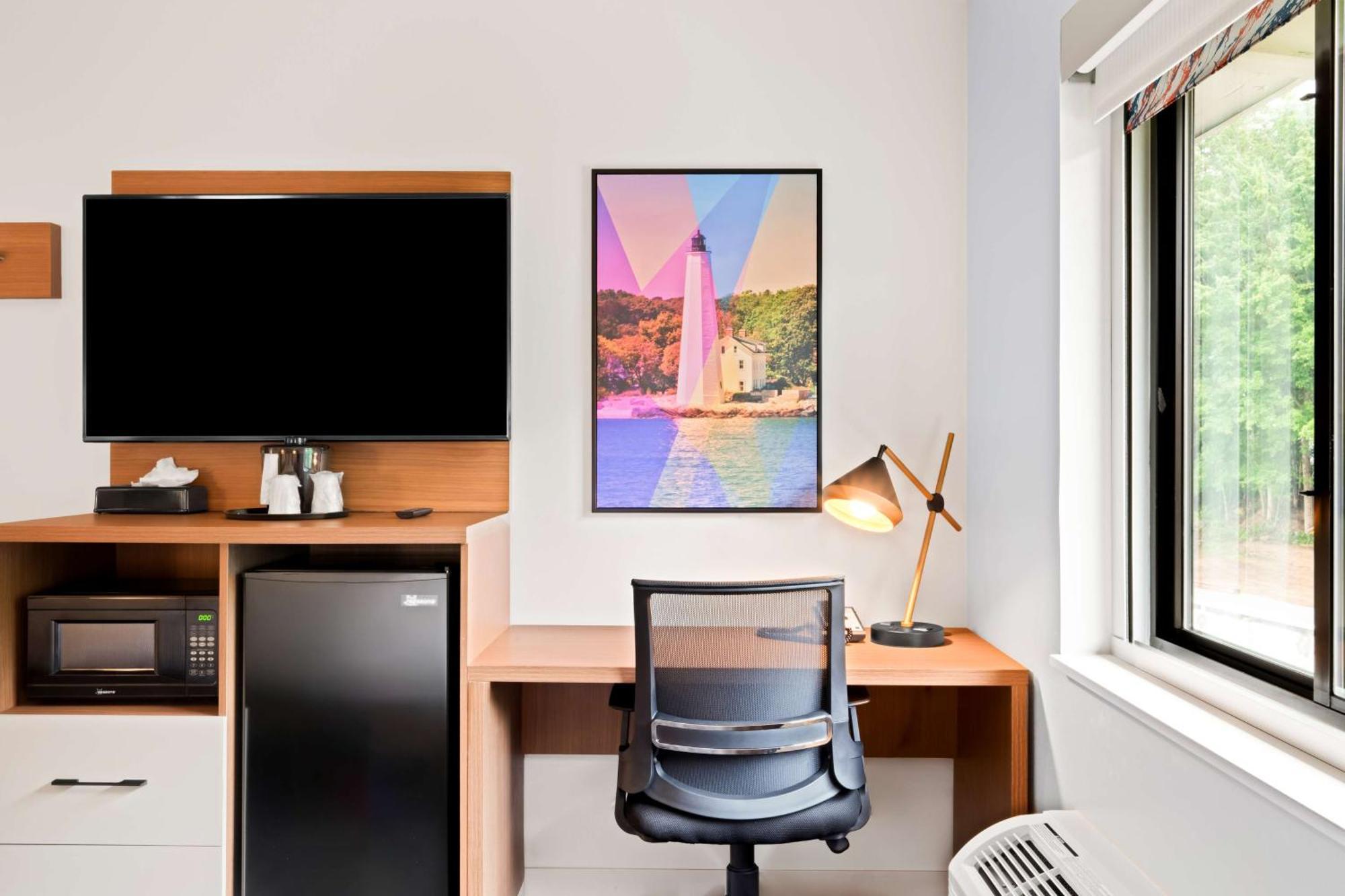 Best Western Niantic - New London, Mystic Area Buitenkant foto